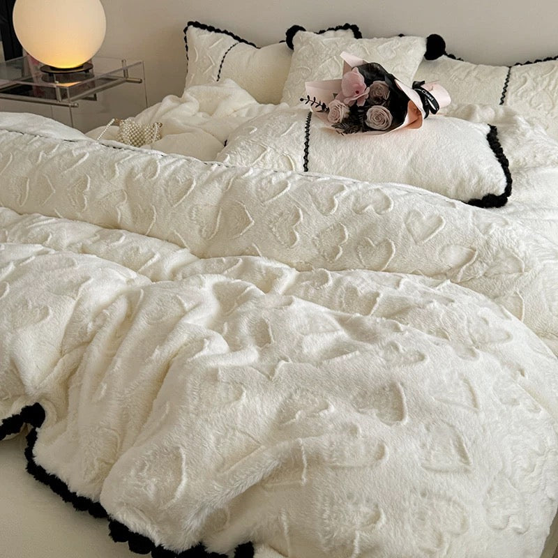 Leandra Bedsheet Set