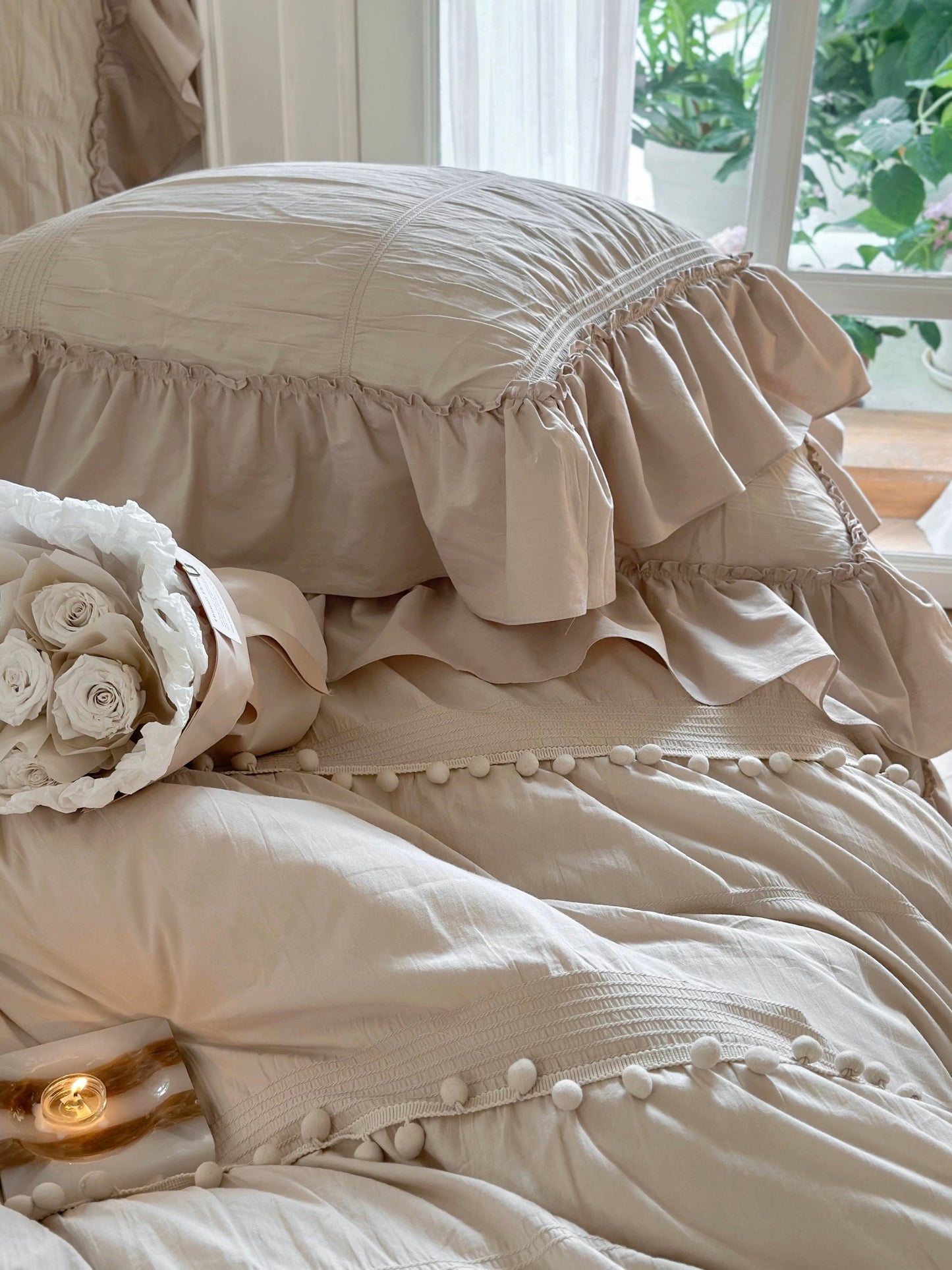 Tara Bedsheet Set