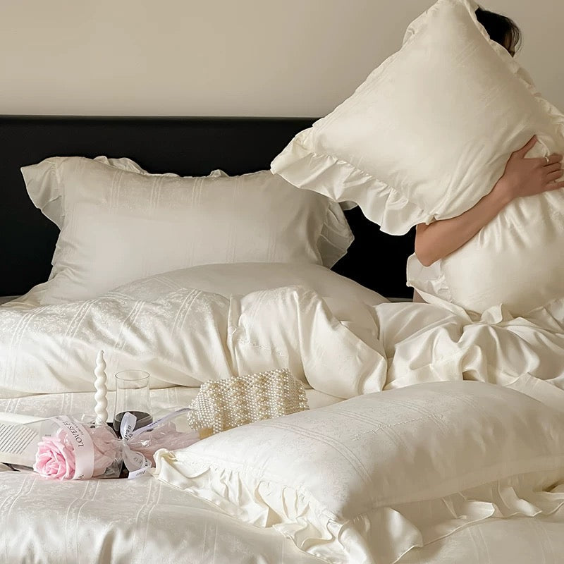 Monnie Bedsheet Set