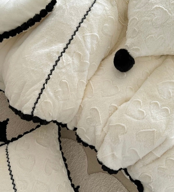 Leandra Bedsheet Set