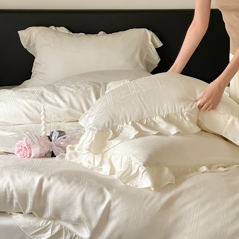 Monnie Bedsheet Set