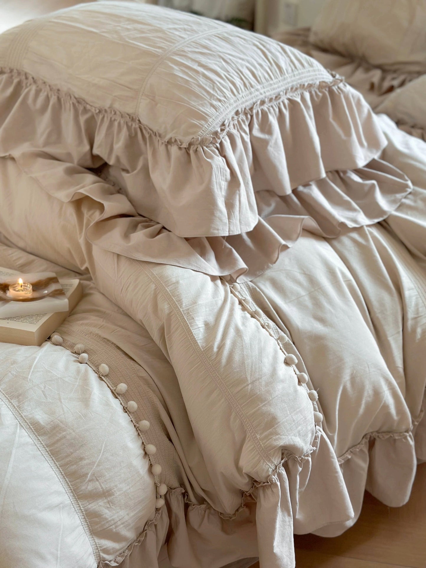 Tara Bedsheet Set